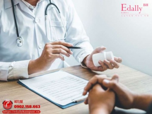 Kê Đơn Bệnh Mạn Tính Có Thể Đến 90 Ngày: Người Bệnh Có Lợi Ích Gì Và Phải Đề Phòng Điều Gì