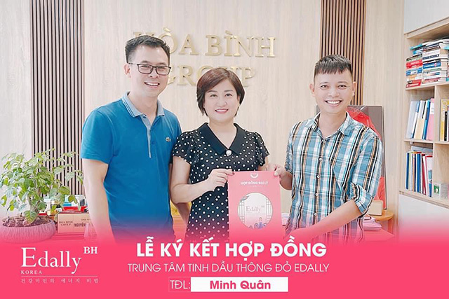 Lễ ký hợp đồng nhượng quyền thương hiệu Trung Tâm Tinh Dầu Thông Đỏ Hàn Quốc Edally BH tại Phan Rang, Ninh Thuận