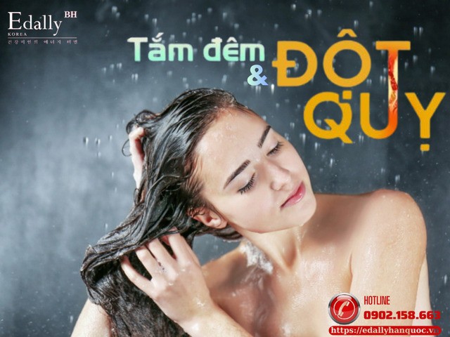 Tắm đêm và đột quỵ có liên quan gì đến nhau không?