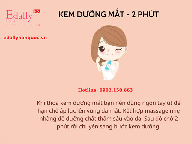 Thời gian thực hiện bước kem dưỡng mắt khi skincare là 2 phút