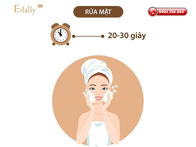 Thời gian tối thiểu để thực hiện bước rửa mặt khi skincare là từ 20 - 30 giây