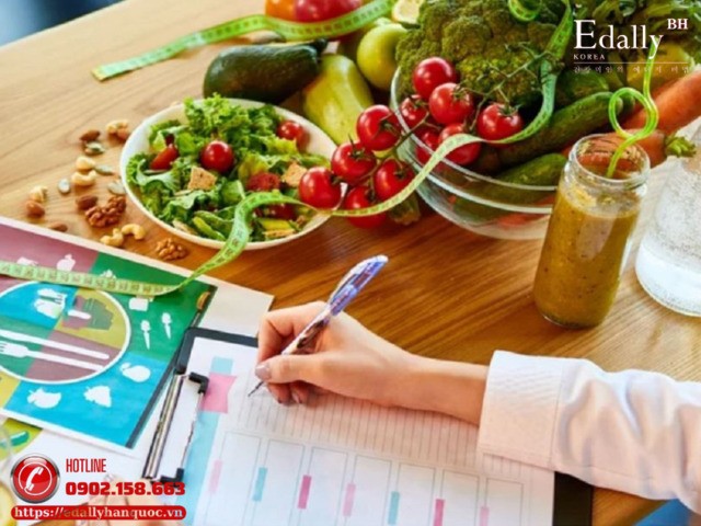 Người Bệnh Vừa Mắc Đái Tháo Đường, Vừa Suy Thận, Lại Bị Cả Gút Nên Ăn Uống Như Thế Nào Là Tốt Nhất?